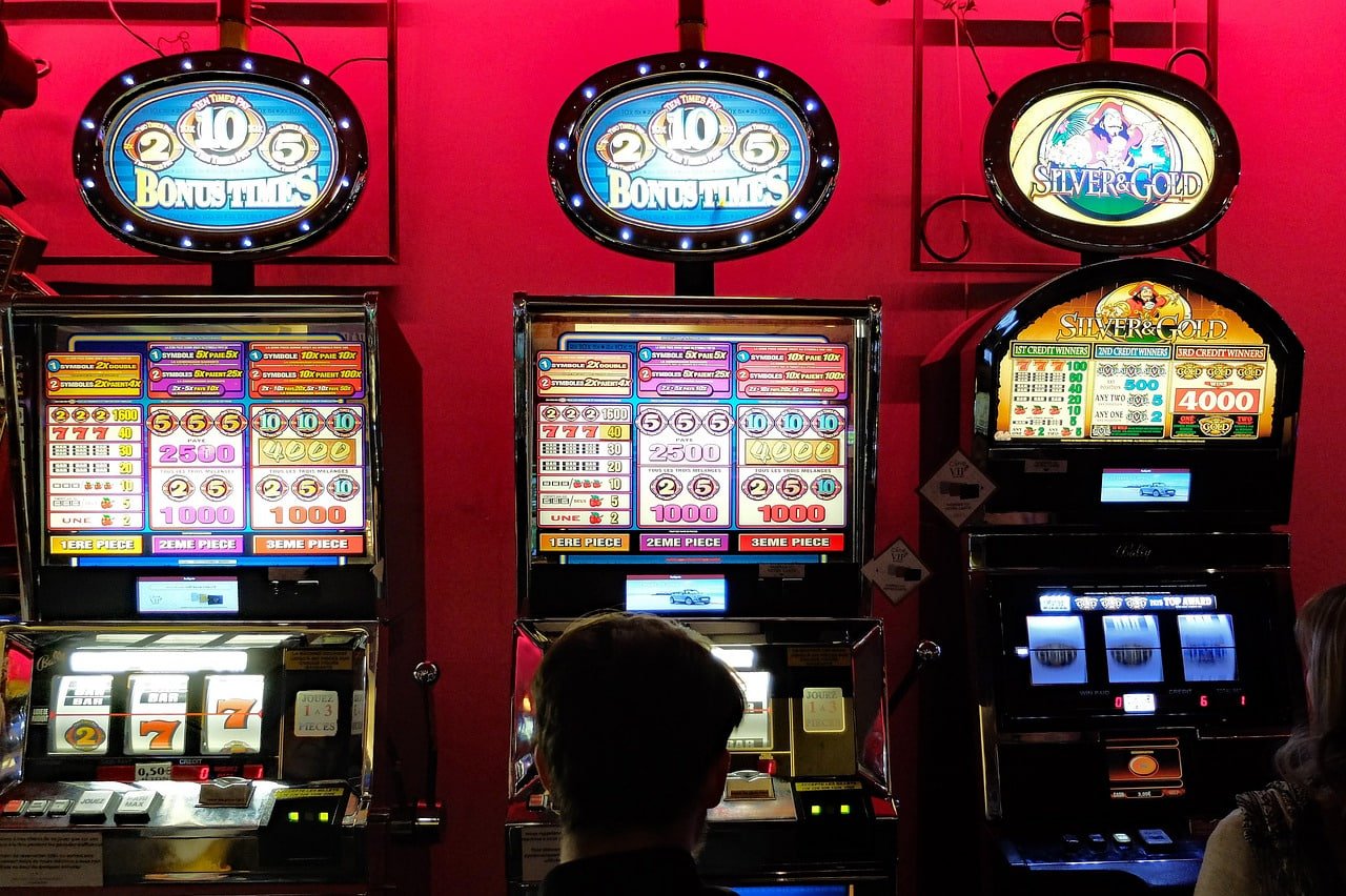 IBT789 ပလက်ဖောင်း ၏ Sportsbook နှင့် Live Casino lobby မြင်ကွင်း